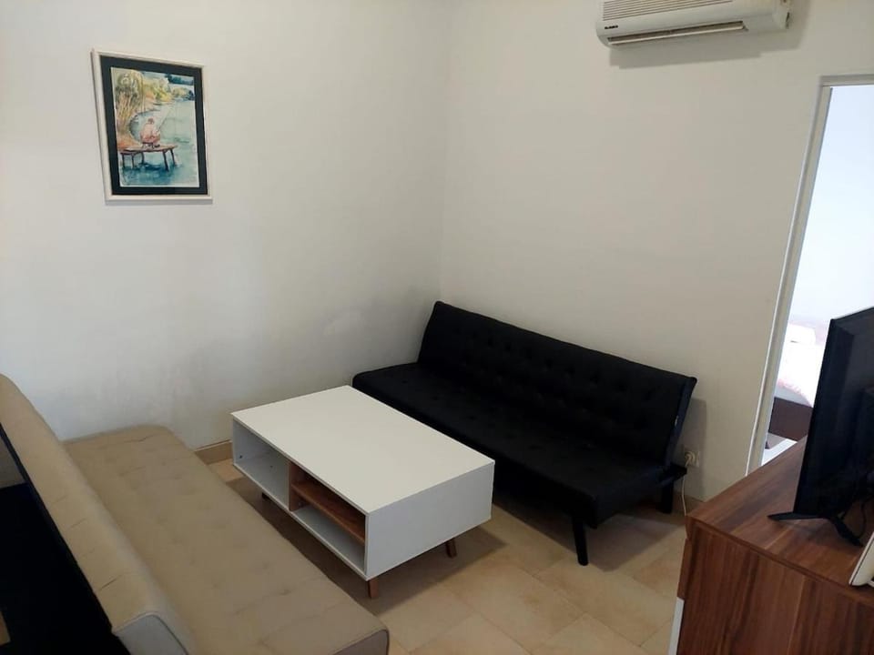 Atina and Tara Apartment in Peroj