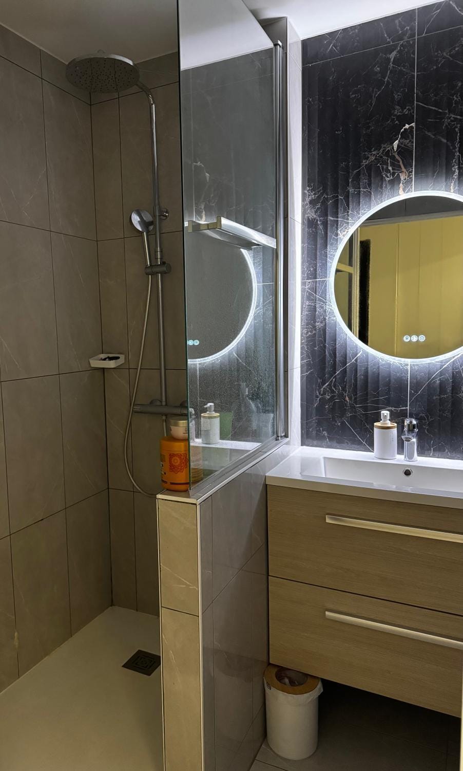 Appartement proche circuit Apartment in Le Mans