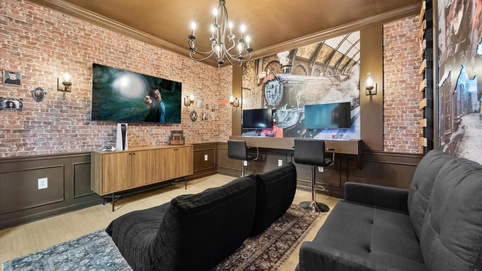 TV and multimedia, Seating area