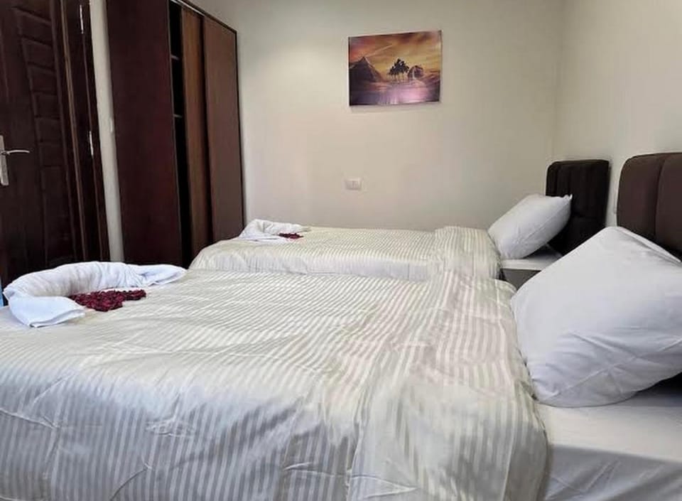 Sun And Sun Pyramids Inn Apartment hotel in Egypt