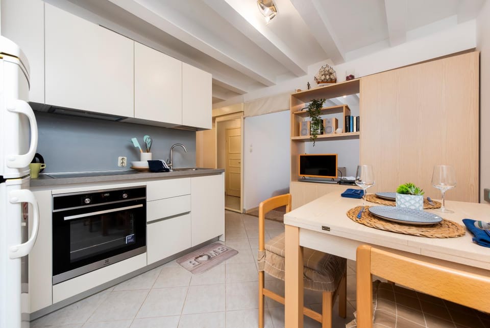 Ca'del Sole Free Parking Apartment in Rovinj