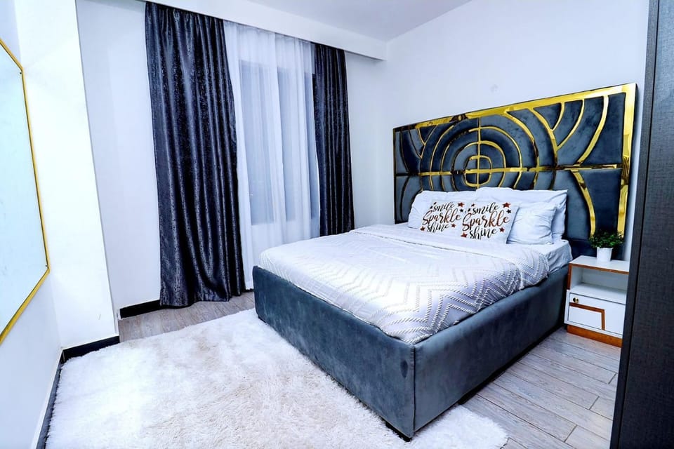 modern living two bedroom apartment with fully equipped gym swimming pool private parking space, child playground area and amazing scenic views Apartment in Nairobi