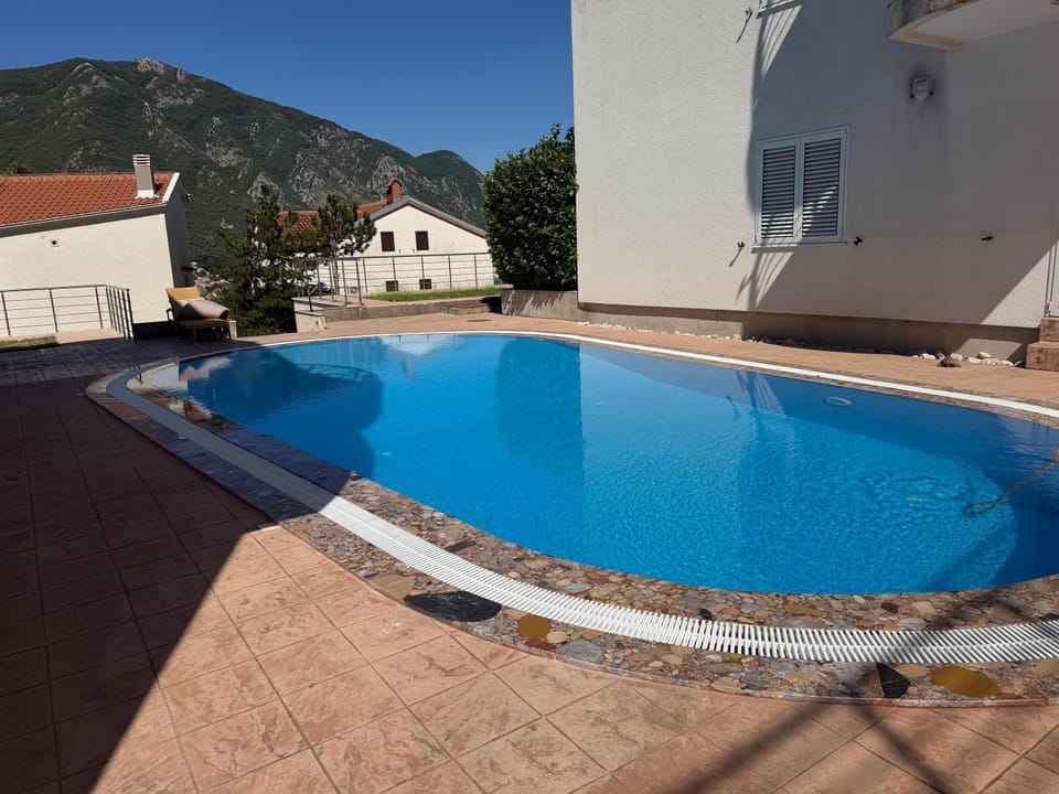 Victor Kotor Sea view Apartment in Montenegro