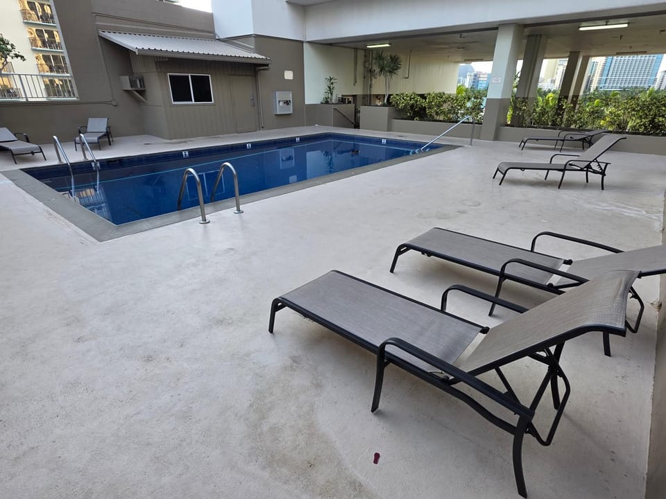 Pool view, Swimming pool, sunbed