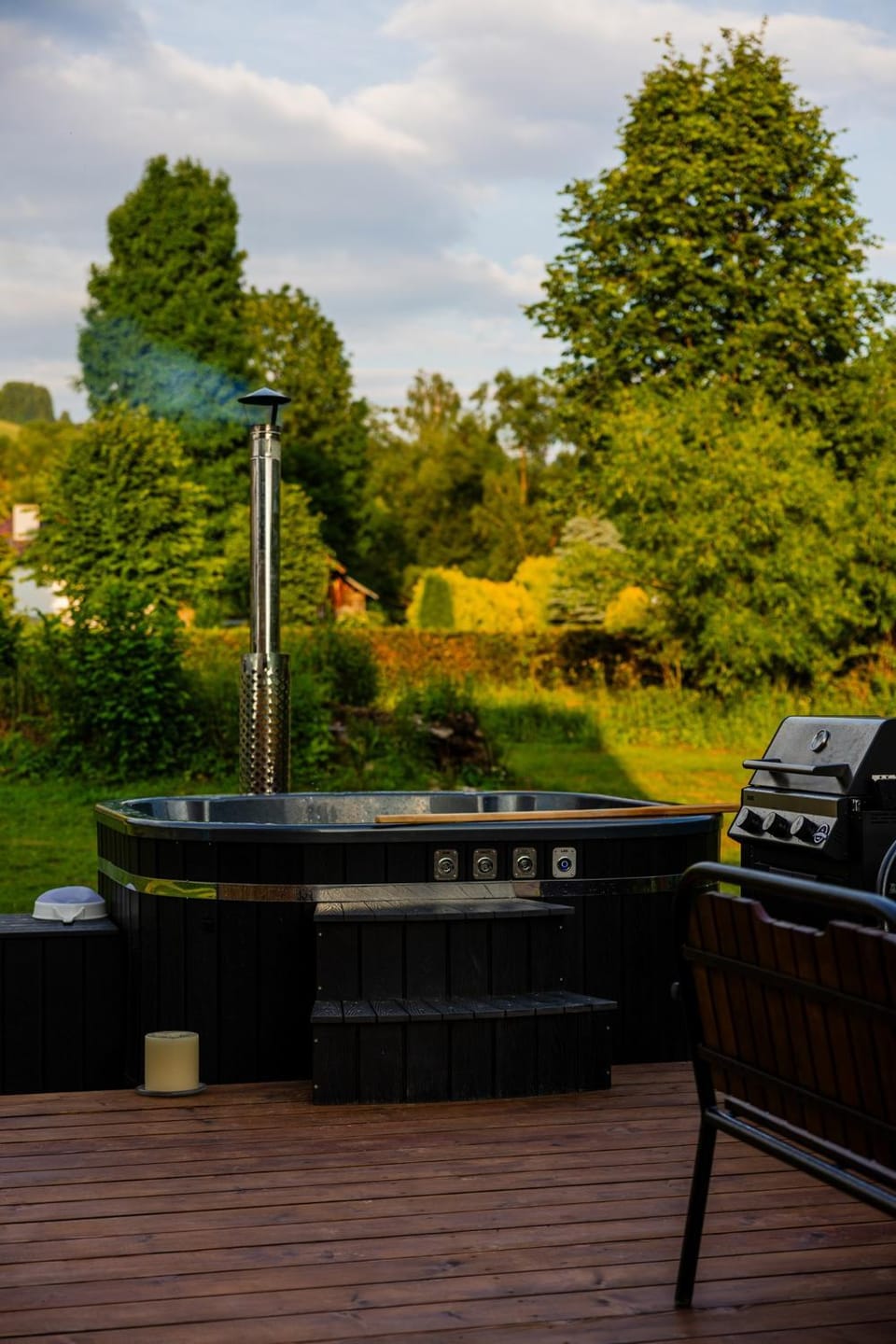 Natural landscape, BBQ facilities, Garden, Evening entertainment, Garden view