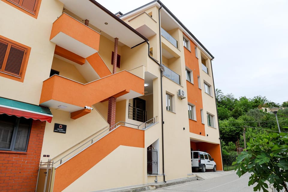 Property building, Neighbourhood, Street view