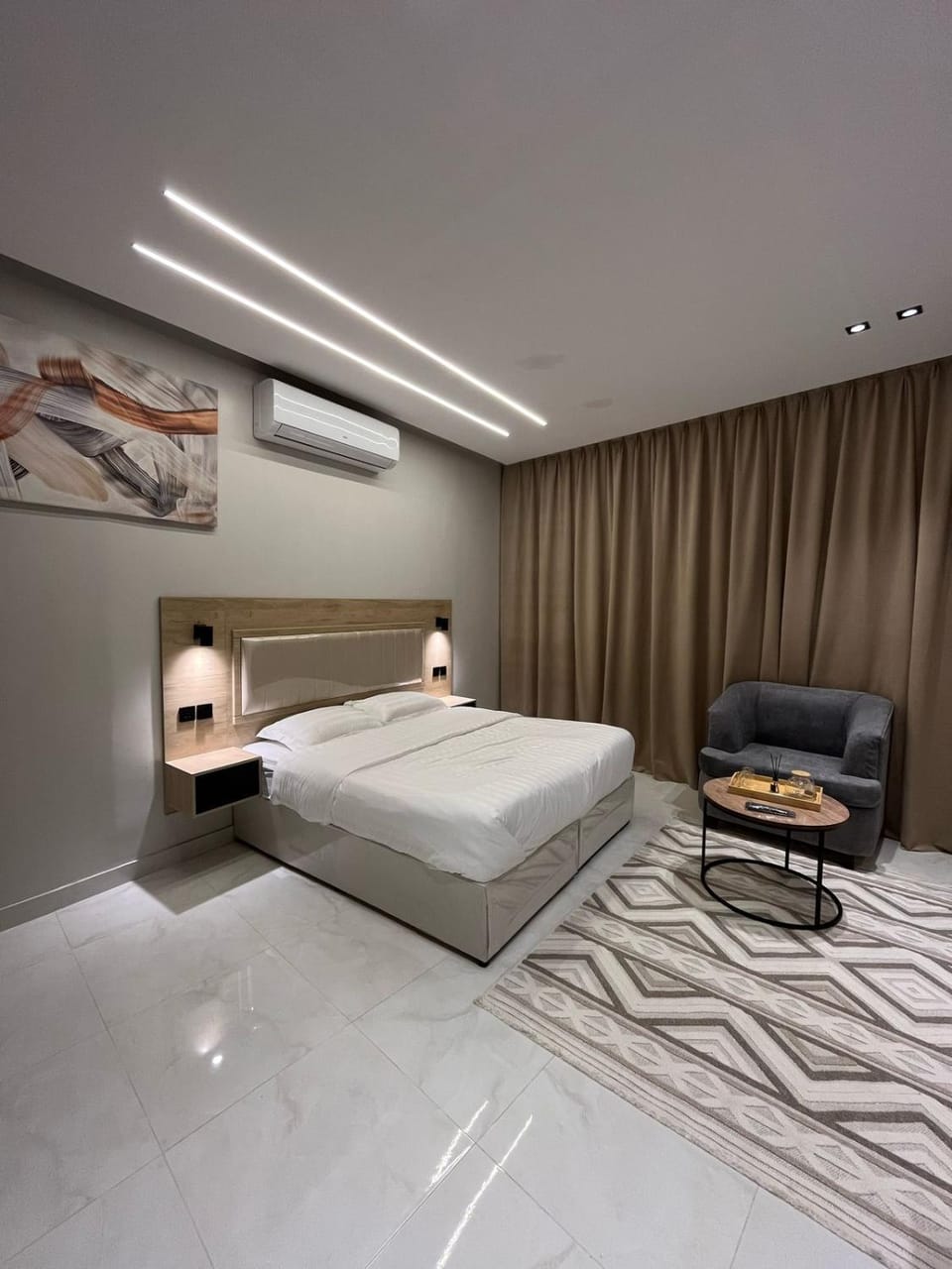 Bed, Living room, Bedroom