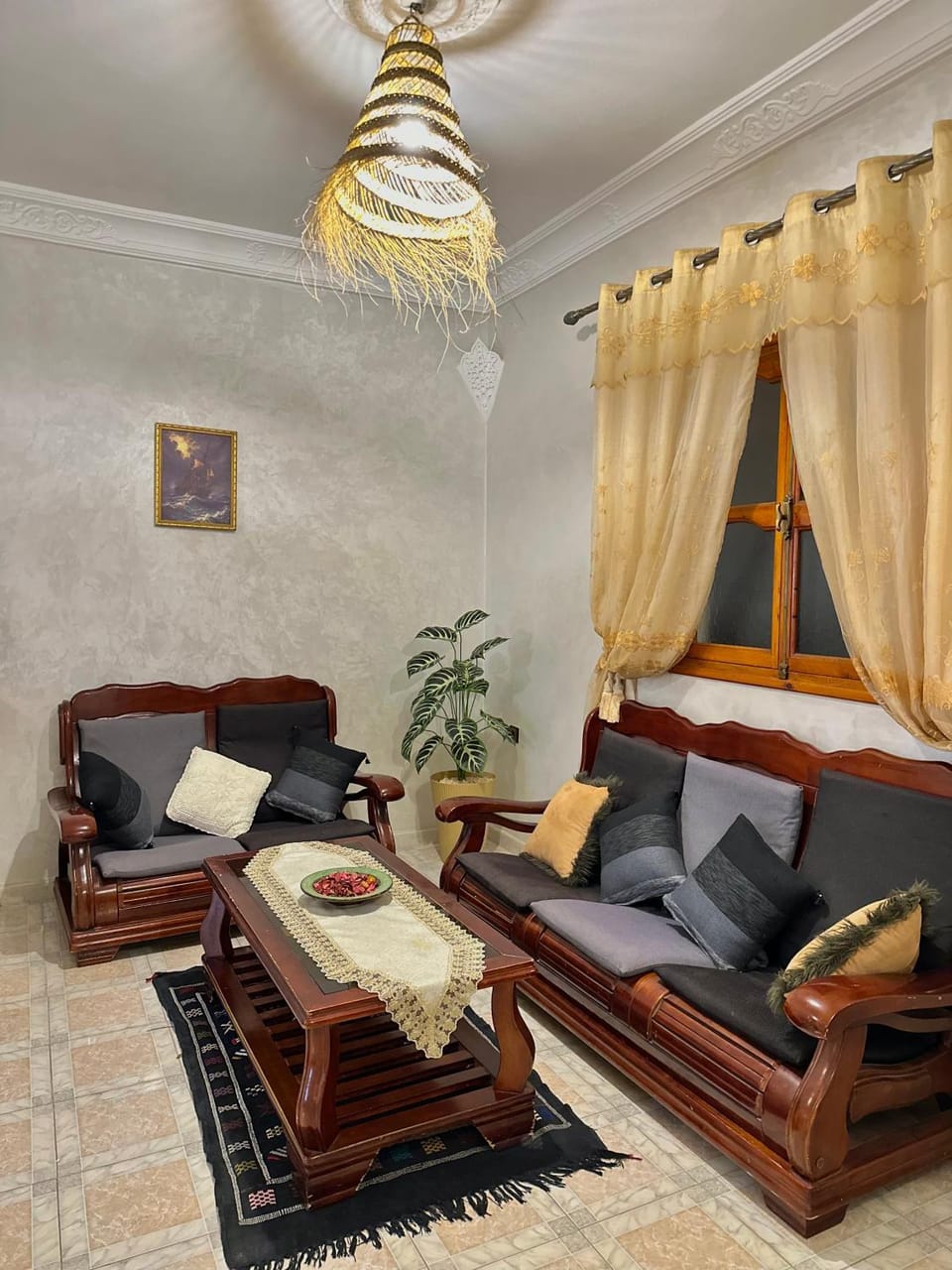 Living room, Seating area