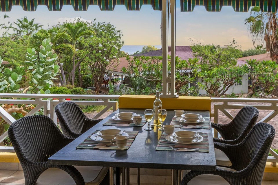 Natural landscape, Dining area