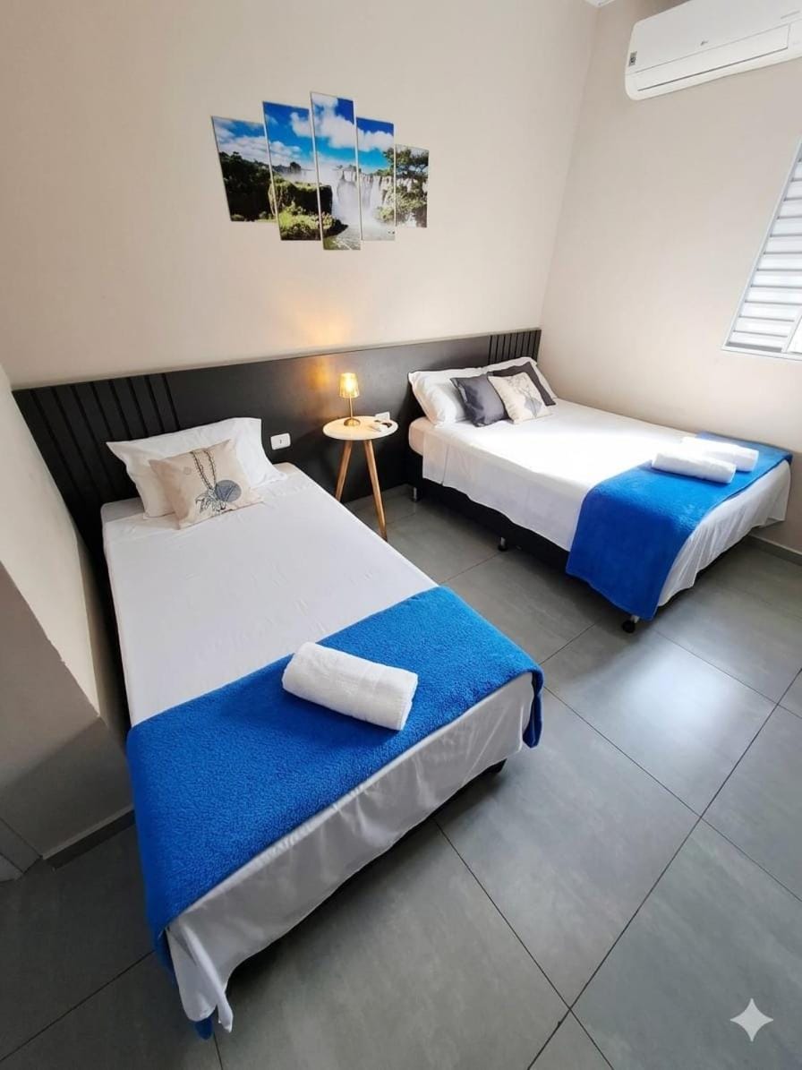 Studio Cataratas com garagem e ar condicionado Bed and Breakfast in Foz do Iguaçu