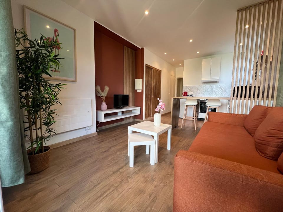 T2 Presqu'île de Giens Vue mer Apartment in Hyères