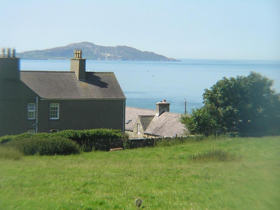 Property building, Sea view