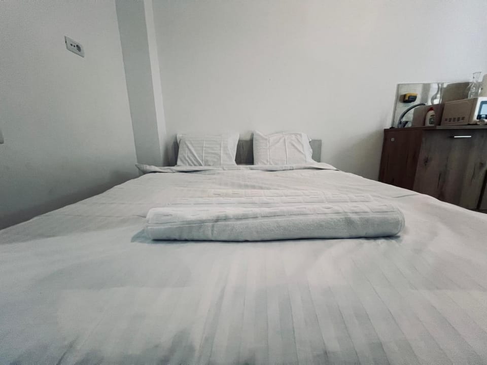 Studio Mirage Sunset Mamaia Apartment in Constanta