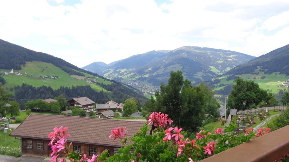 View (from property/room), River view