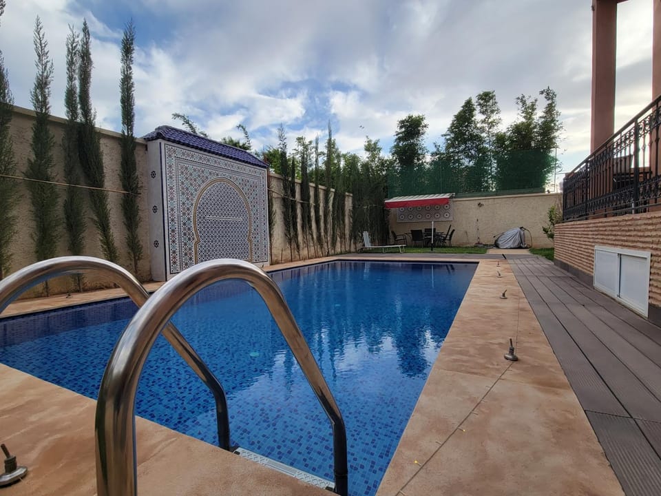 Pool view, Swimming pool, Swimming pool, sunbed