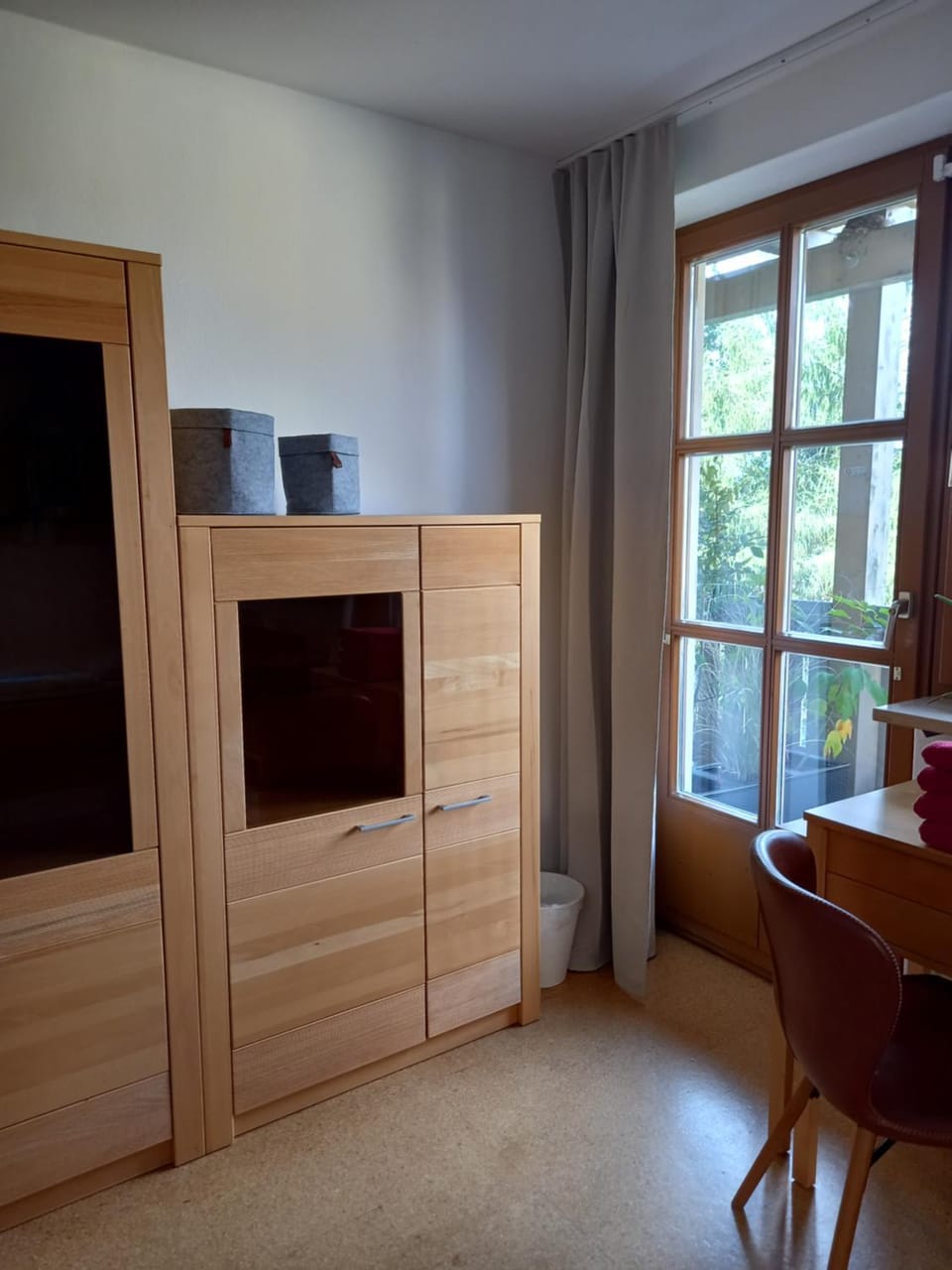 Seating area, wardrobe
