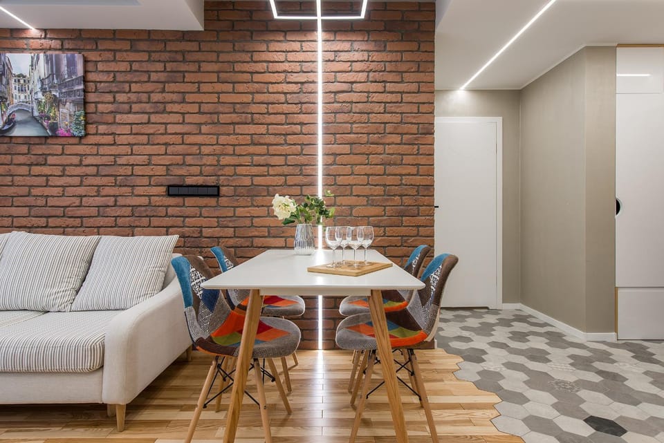 Seating area, Dining area
