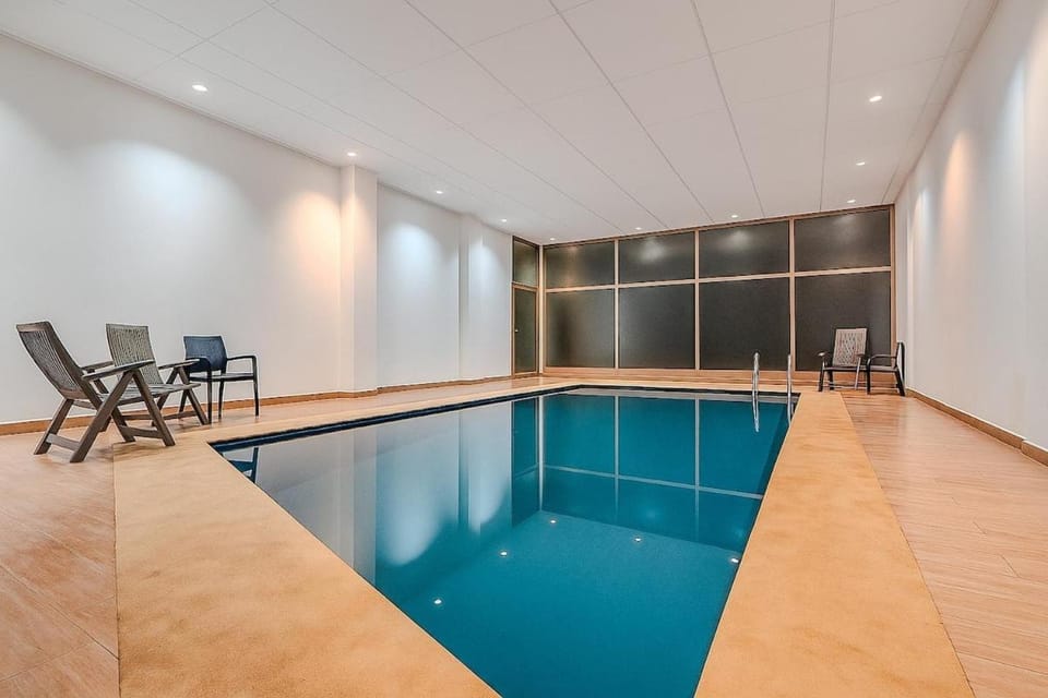 Luxury Aprt 2-bedrooms-Pool Hivernage City Centre-Free Parking Apartment in Marrakesh