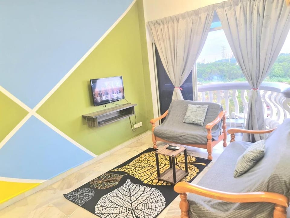 Sweet home2- 2 BR GlorybeachresortWiFiNetflixFreeparking Apartment in Port Dickson
