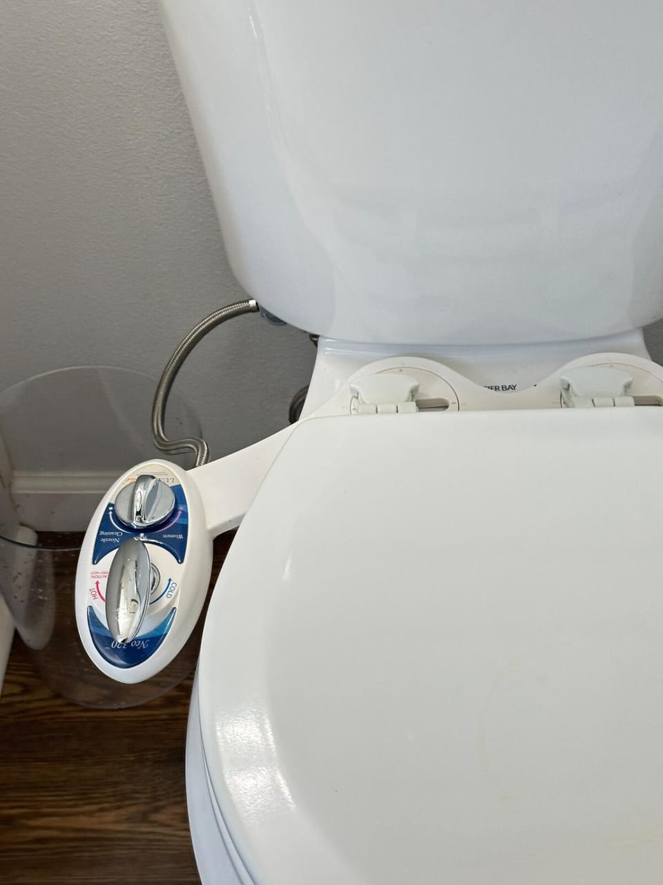 Toilet, bidet