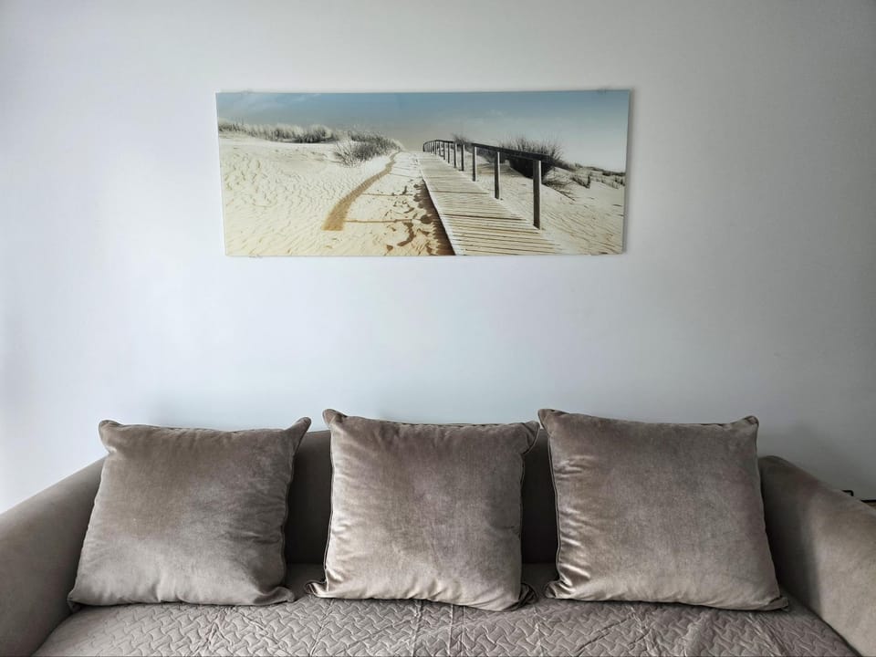 Living room, Decorative detail, Seating area