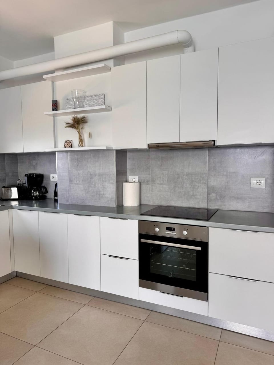 Kitchen or kitchenette, stove