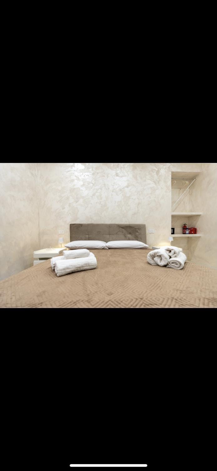 Luxury Apartments By Anna Bed and Breakfast in Bari