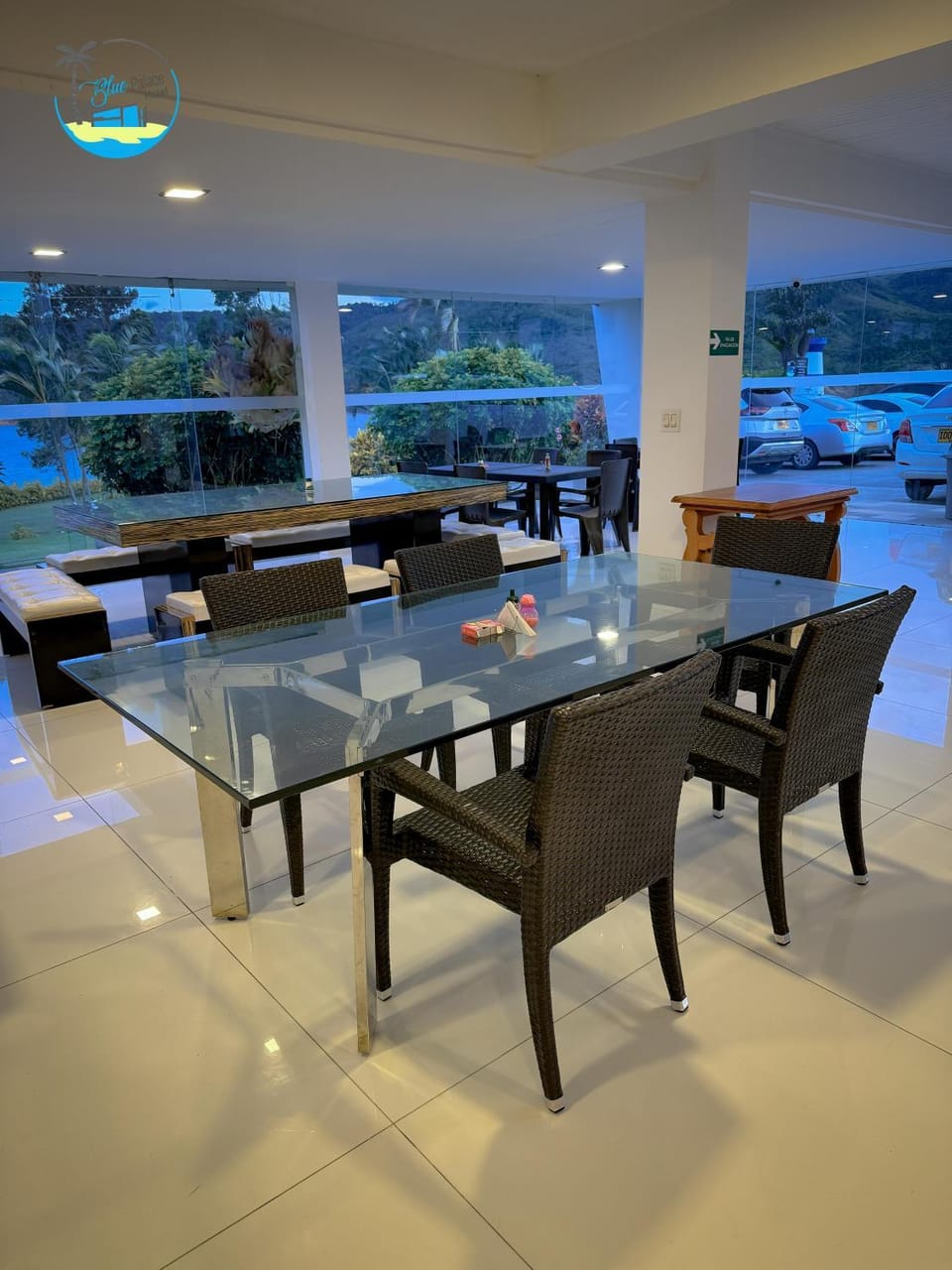 Restaurant/places to eat, Dining area, Garden view, furniture