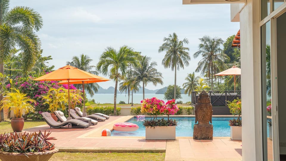 Patio, Day, Natural landscape, Garden, Seating area, Sea view, Swimming pool, sunbed