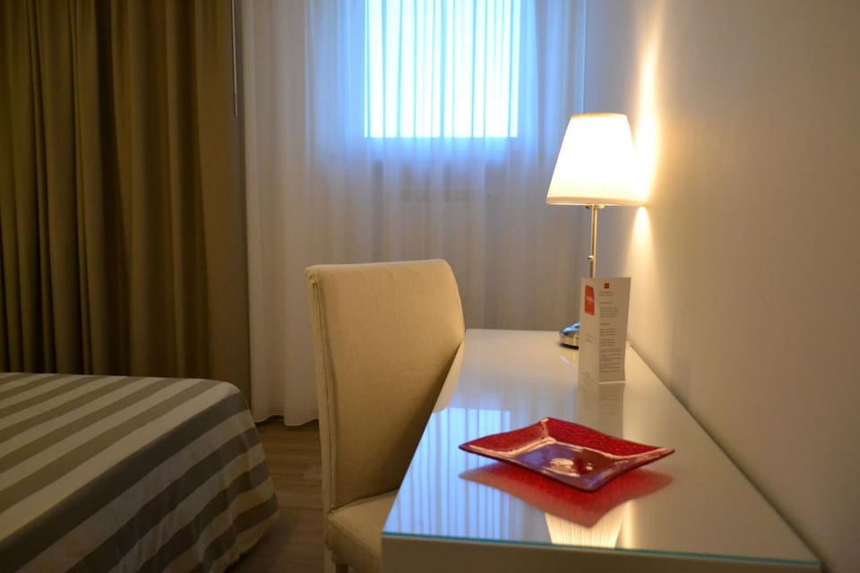 Hellorooms lungomare Matteotti 21 a 700 mt dal centro città Bed and Breakfast in Pescara