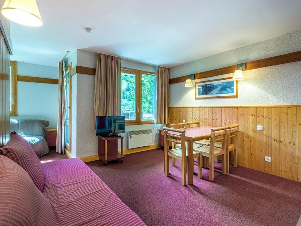 Appartement cosy à Plagne 1800 avec balcon et parking - FR-1-351-258 Apartment in Mâcot-la-Plagne