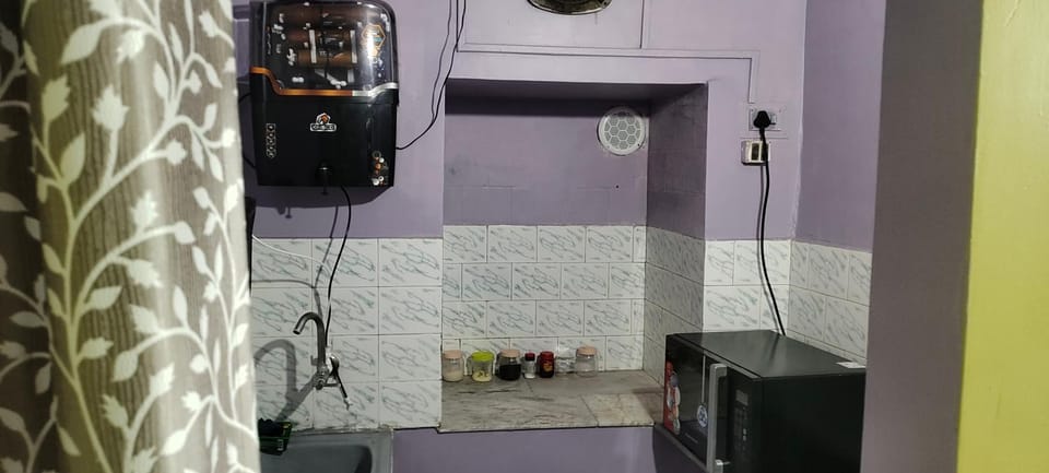 The Grasshopper's nest Apartment in Kolkata