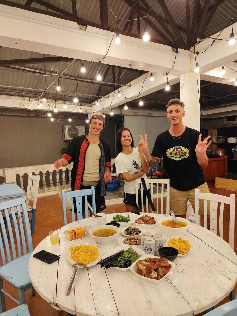 Food and drinks, group of guests