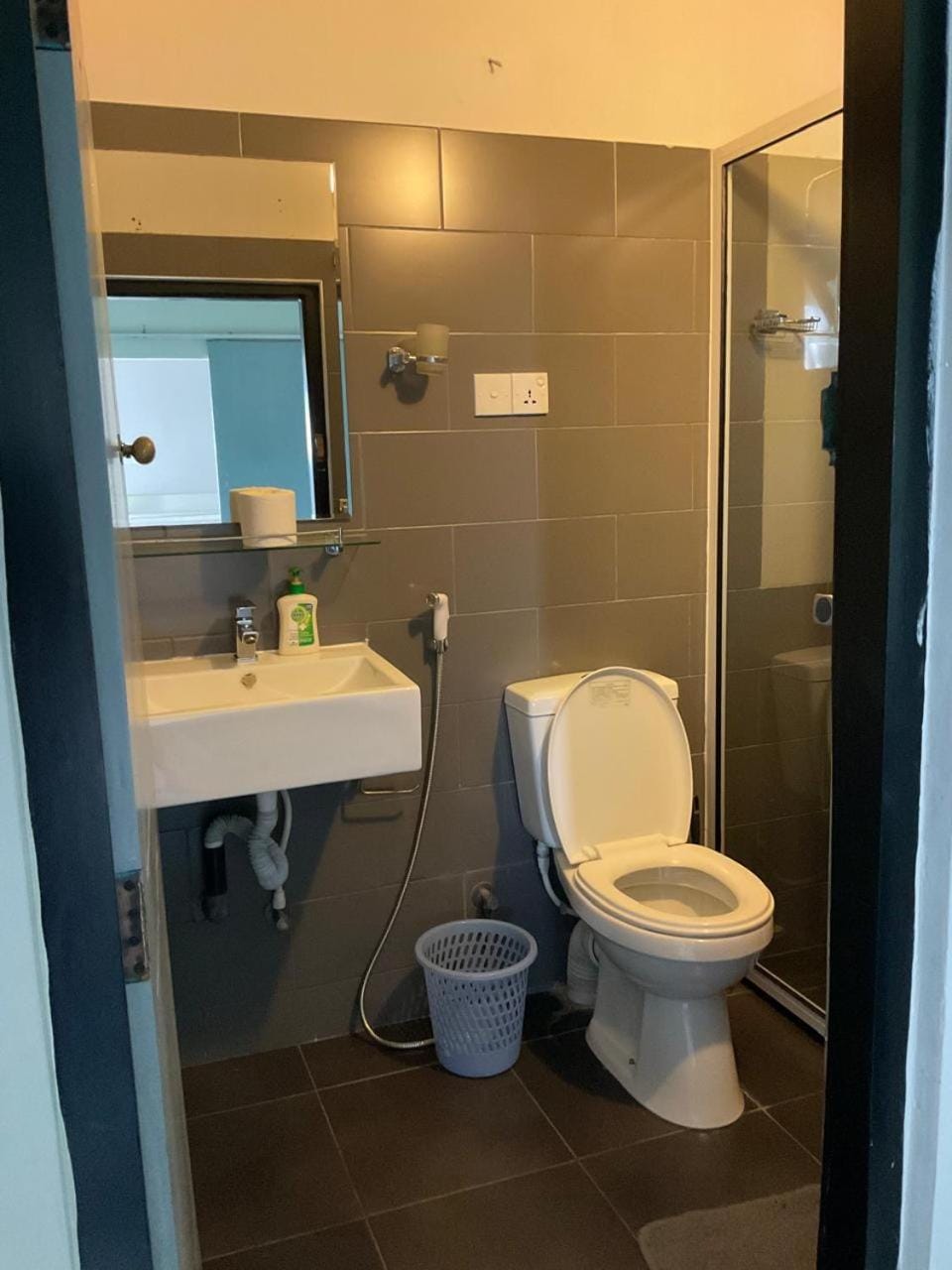 Shower, Toilet, Bathroom