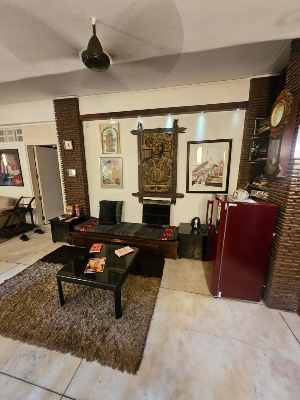 The BeautIFUl BollyWooD HOME 2BHK in Bandra Apartment in Mumbai