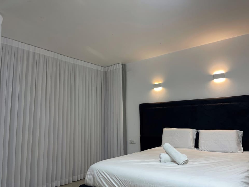 וילה עמנואלה Apartment in South District