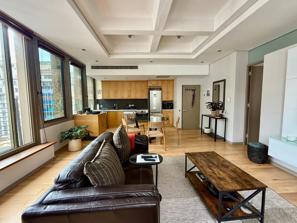 Kitchen or kitchenette, Living room, Seating area