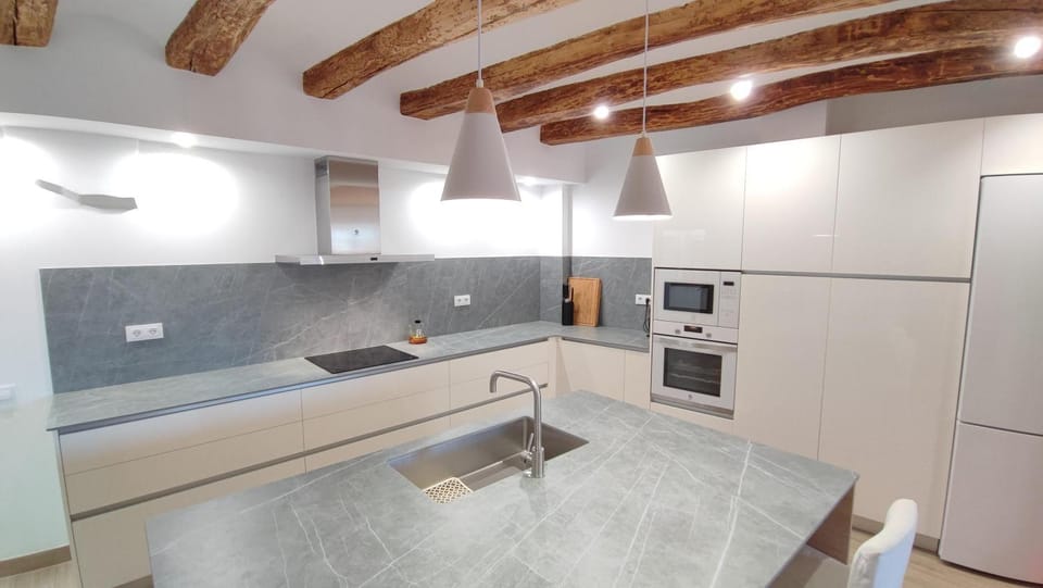 Kitchen or kitchenette, stove, kitchen