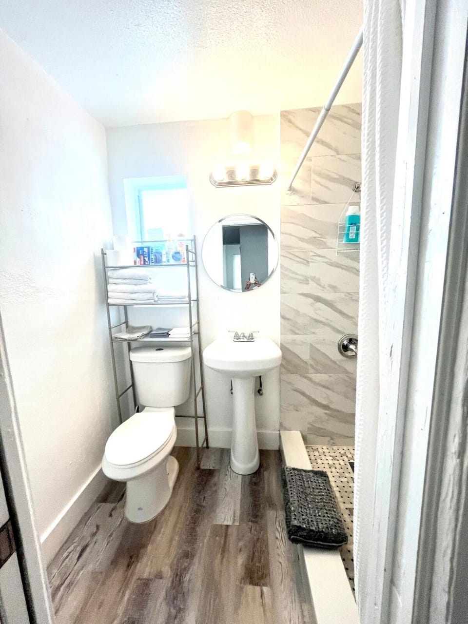 NEW Pompano Beach AirPark Duplex! Patio Parking! Apartment in Pompano Beach
