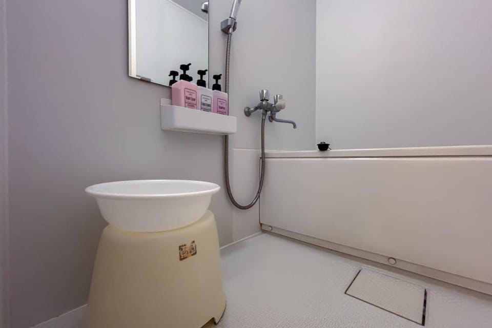 TJ COMFORT Tennoji Apartment in Osaka