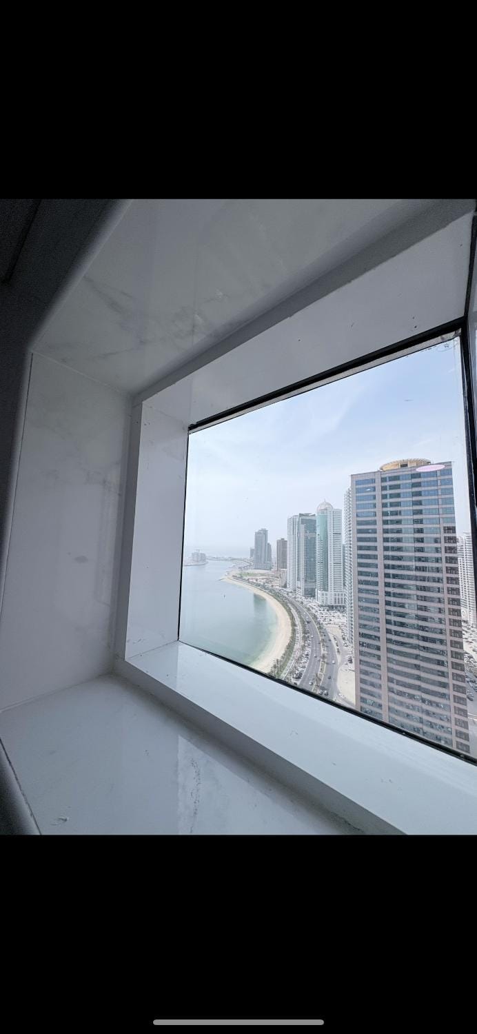 Luxury apartment with sea view, gym and pool! Apartment in Al Sharjah