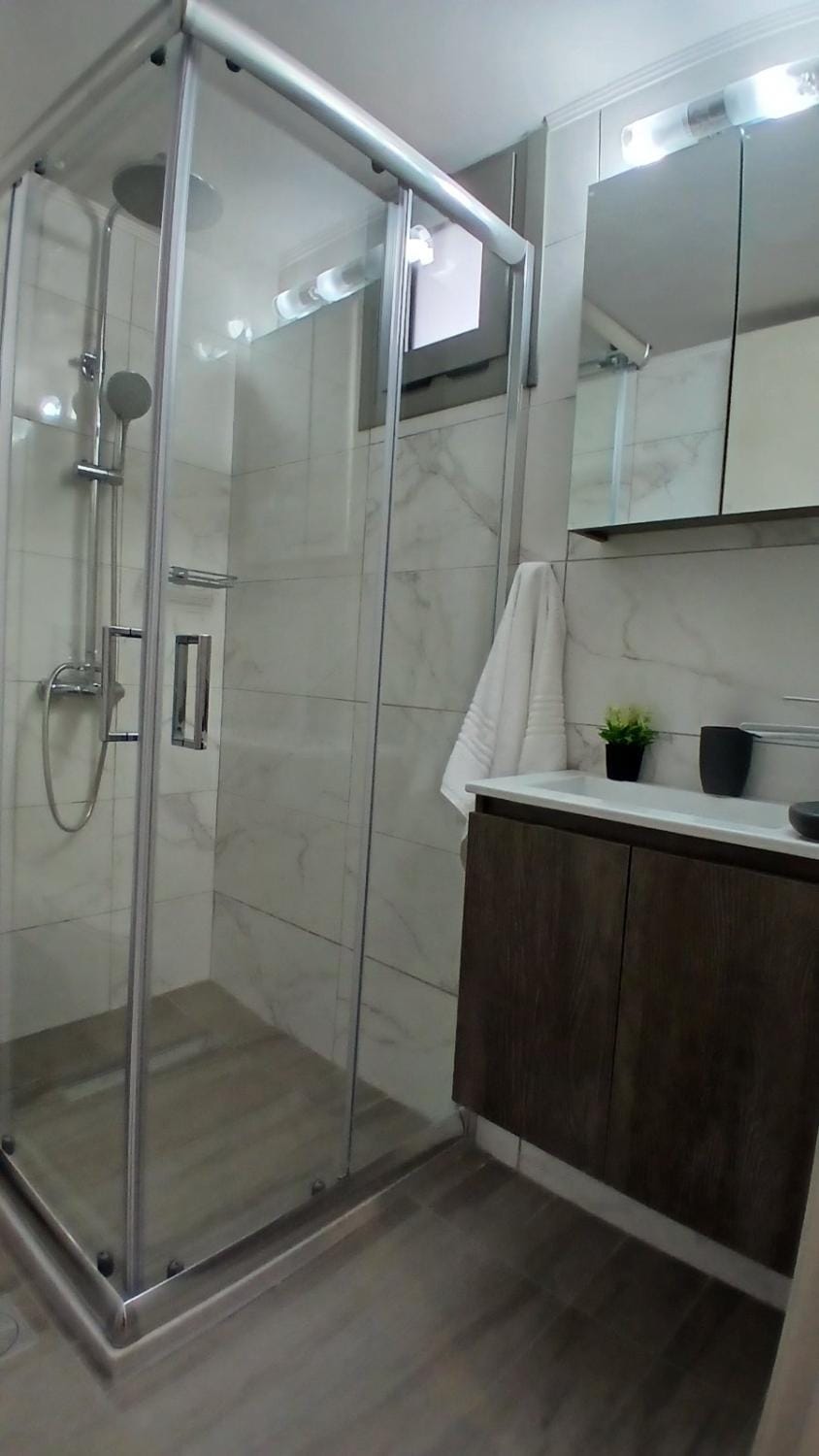 Shower, Bathroom