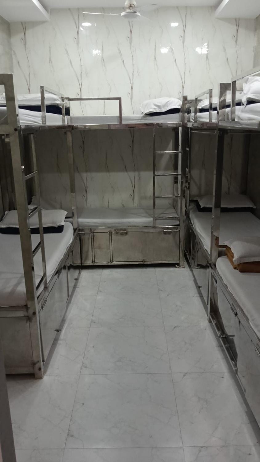 Hotels Galaxy INN Bed and Breakfast in Mumbai