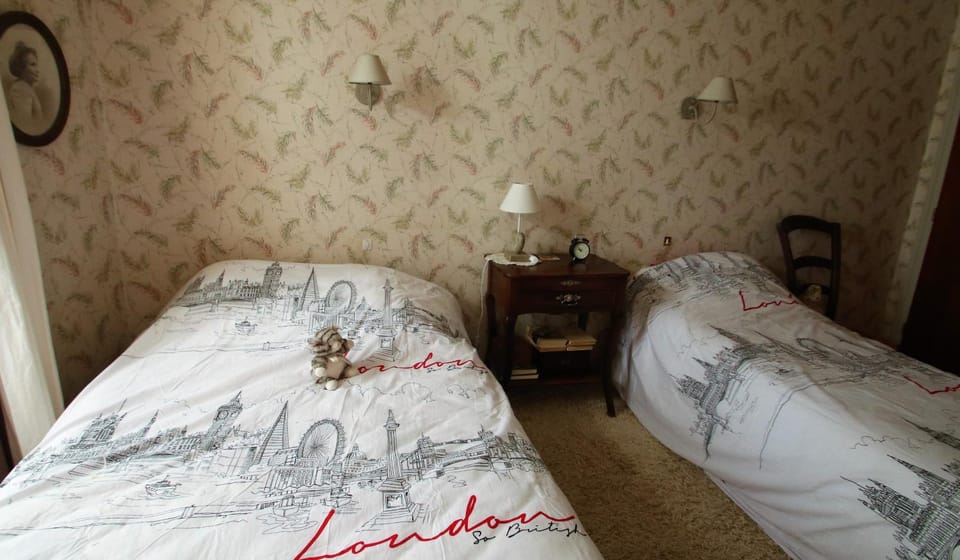 Photo of the whole room