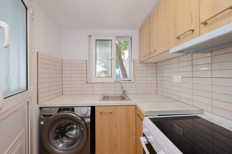 stove, washing machine, dryer