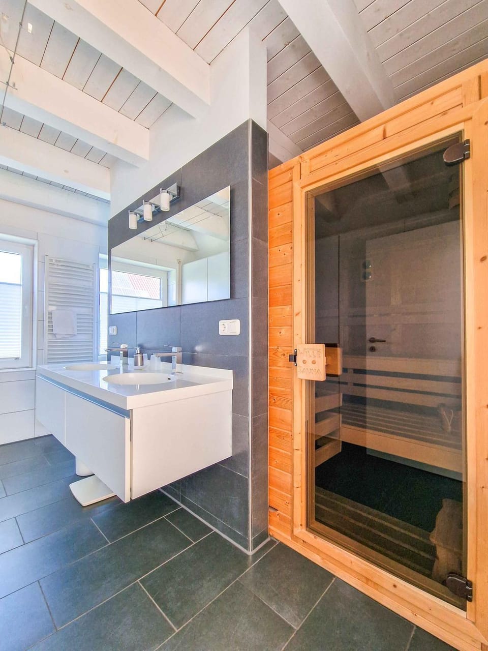 Sauna, Bathroom