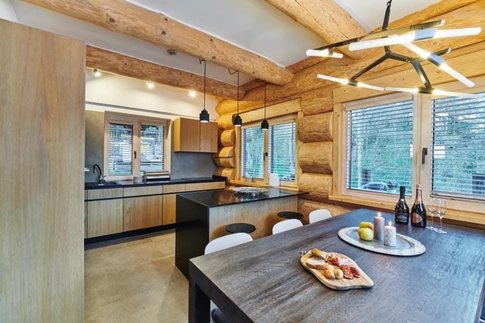 Zrub Ontario, Tále Chalet in Slovakia