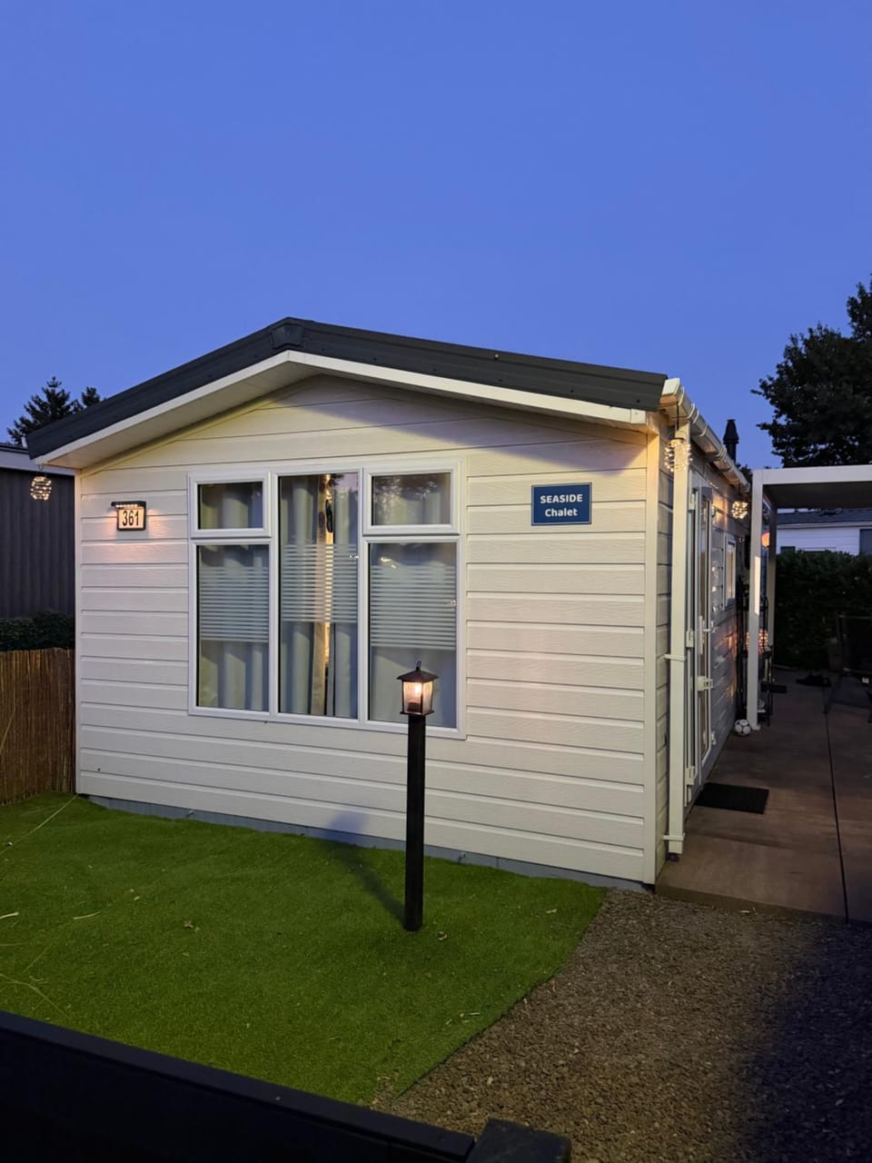 Property building, Night