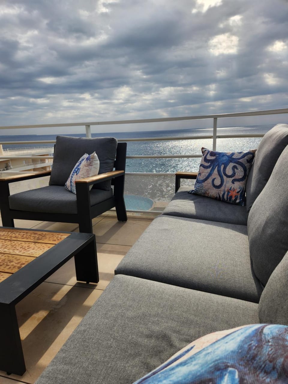 View (from property/room), Balcony/Terrace, Sea view