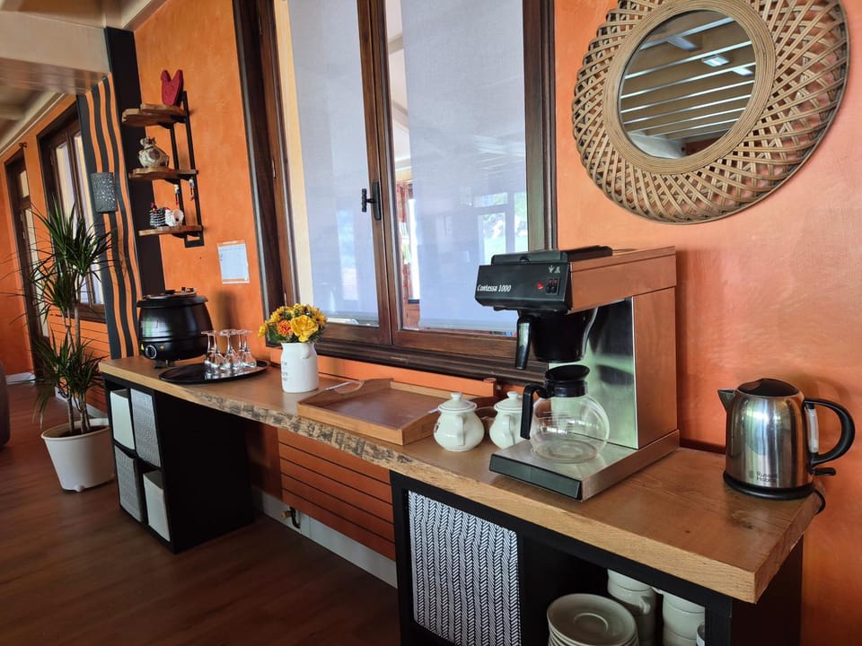 Auberge BÏN VENDÜD CHÂ NOUS Inn in Auvergne-Rhône-Alpes